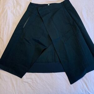 NWT lululemon athletic skirt